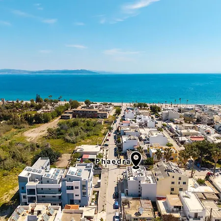 Diamante Del Mar Phaedra Modern Beachfront Апартаменты