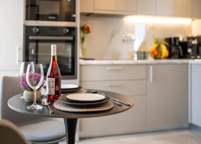 Diamante Del Mar Phaedra