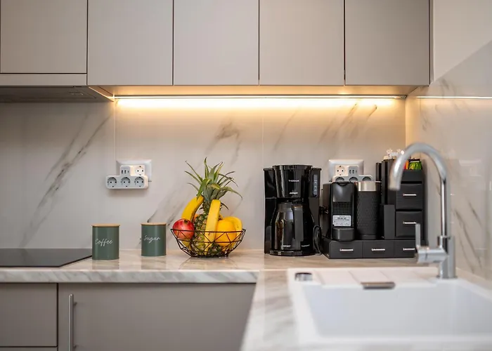 Diamante Del Mar Phaedra *